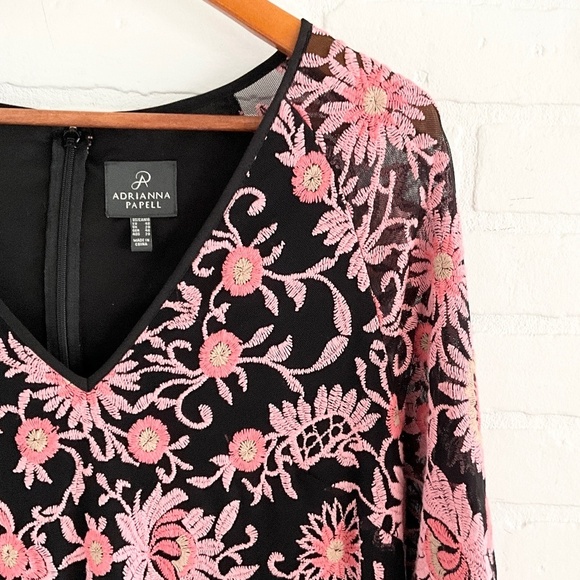 Anthropologie x Adrianna Papell Mini Dress Crochet Lace Floral Black Pink 16 - Picture 5 of 14